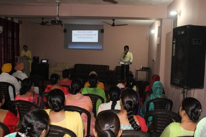 St Francis Convent School-Parents Seminar