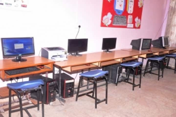 The Milestone Smart School-Computer Lab