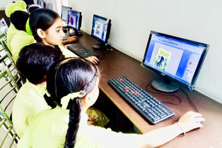 Carol Convent School-Computer Lab