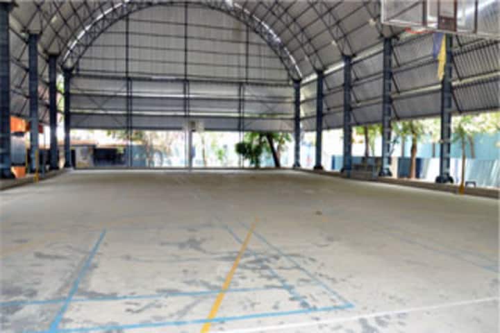 Doveton Girls Higher Secondary School-Indoor Game Area