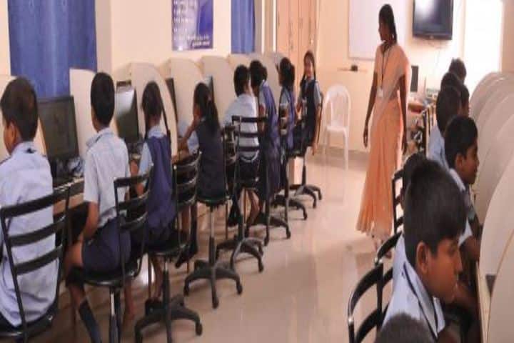 Virudhunagar T S M Manickam Nadar Janaki Ammal School-Computer Lab