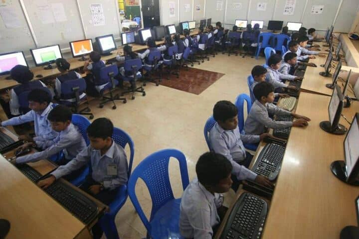 Jeevana School-Computer Lab