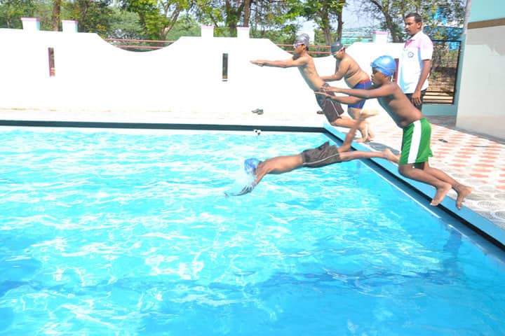 Idhayam Rajendran Residential School-Swimming Pool