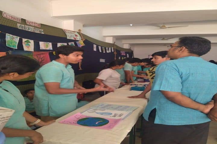Chettinad Hari Shree Vidyalayam-Book Fair