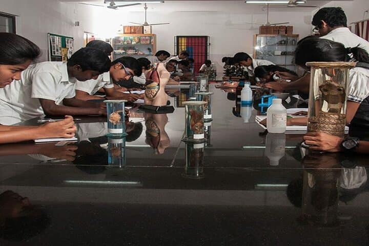 Vaels International School-Biology Lab