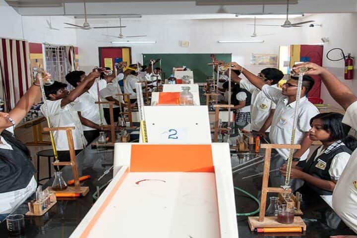 Vaels International School-Chemistry Lab
