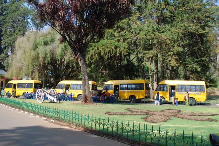 Crescent Castle Public School-Transport