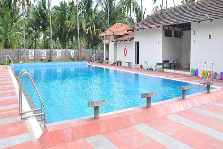 Disha A Life School-Swimming Pool