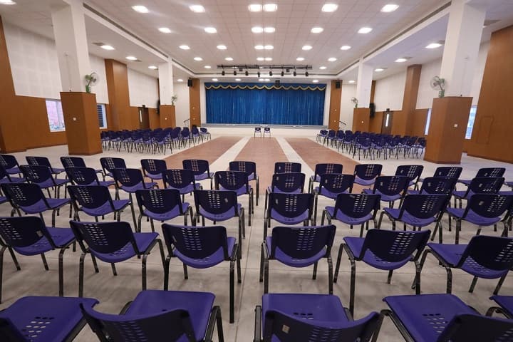 Dr C L Metha Sishya O M R School-Auditorium