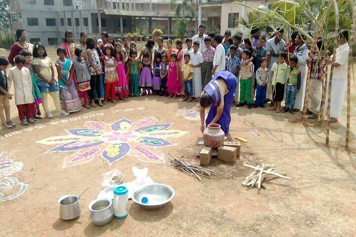 Pincushion Montessori International School-Festival Celebrtaion