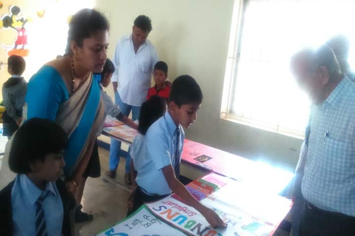 Pincushion Montessori International School-Science Exhibition