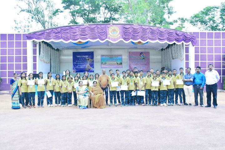 Sri Sai Public School-Group Photo