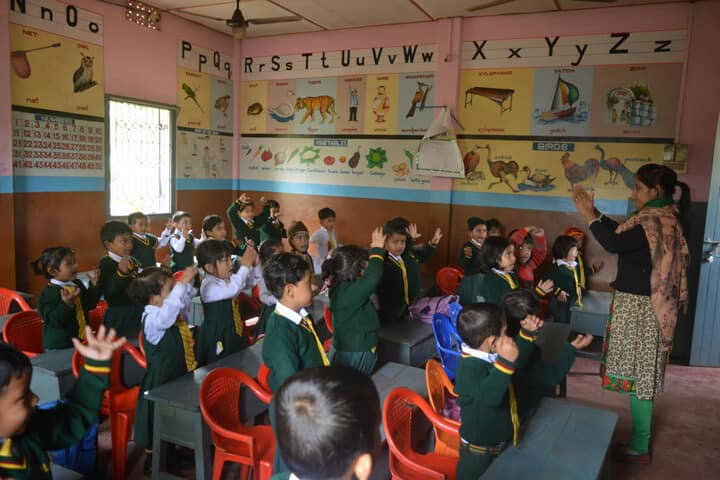 Holy Cross Convent School-Classroom