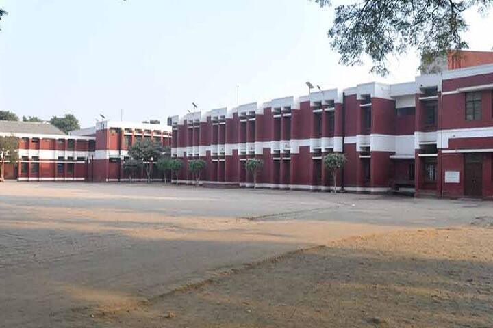 Ingraham Institute English School-Play Ground
