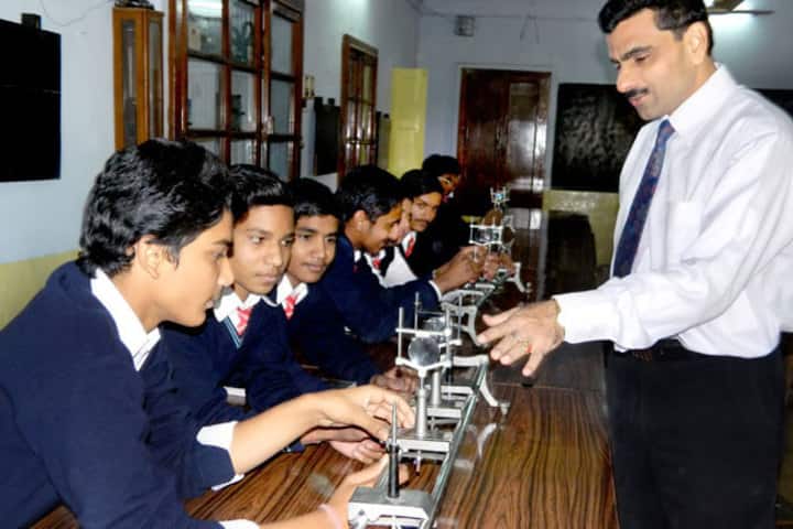 Christ The King College-Physics Lab