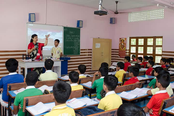 Christ The King College-Smart Classroom