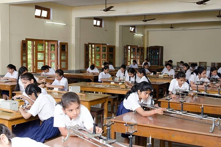 St Francis Convent Inter College-Physics Lab