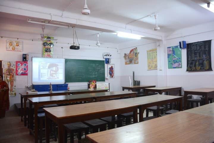 Seth Anandram Jaipuria School-Biology Lab