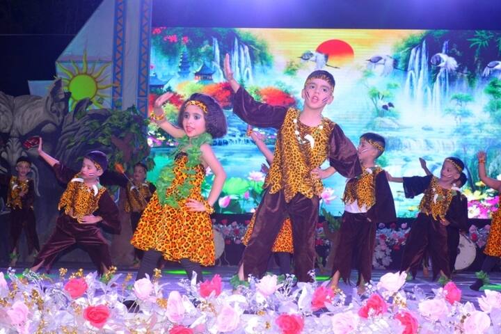 Seth Anandram Jaipuria School-Dancing Activity
