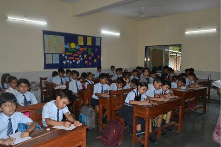 St Aloysius High School-Classroom