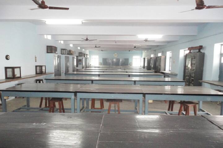 St Francis College-Class