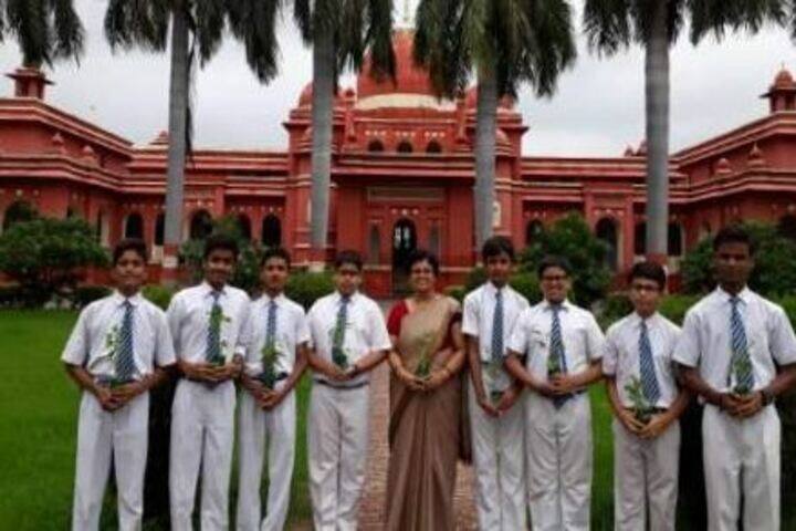 Colvin Taluqdars College-Plantation