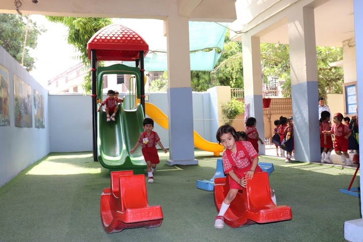  Spring Dale College-Play Area