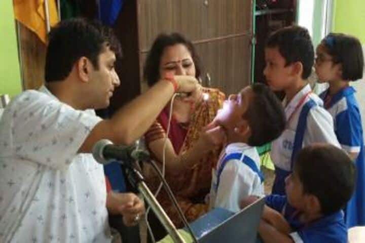 City Montessori Inter College-Dental Checkup