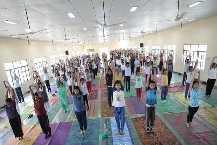 City Montessori Inter College-Yoga