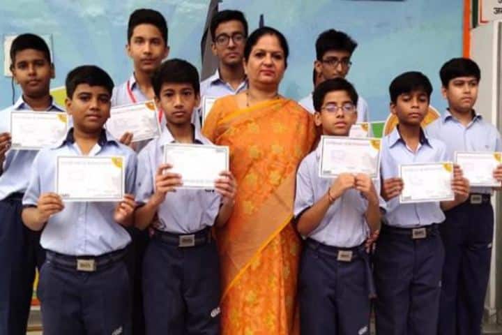 City Montessori Inter College-Felicitation