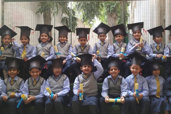 The Modern School - UKG Graduation Ceremony