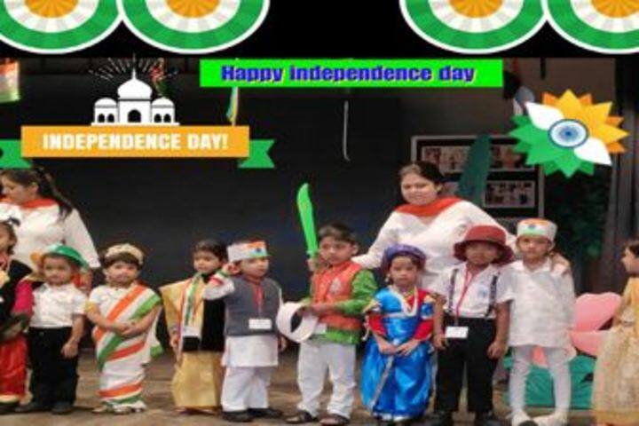 City Montessori Inter College-Independence Day