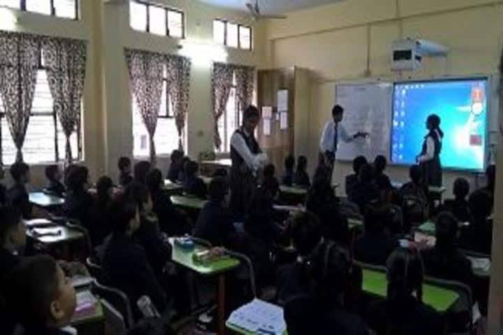 City Montessori Inter College-Primary Teaching Session
