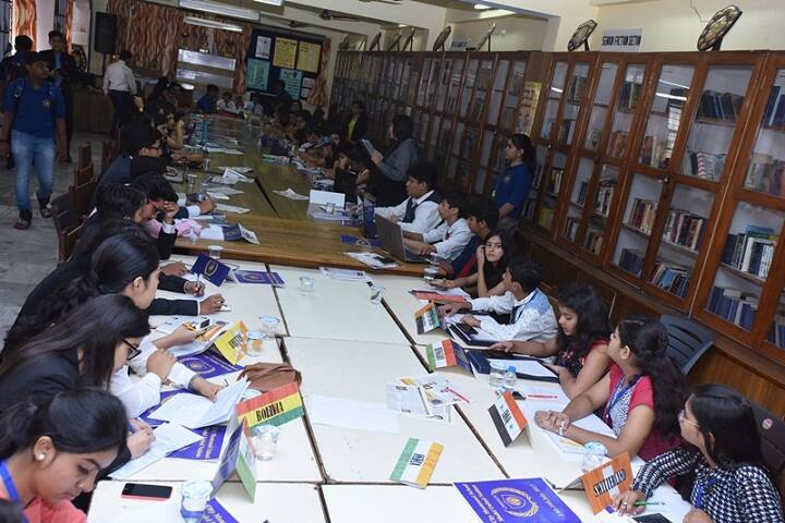 City Montessori Inter College-Library