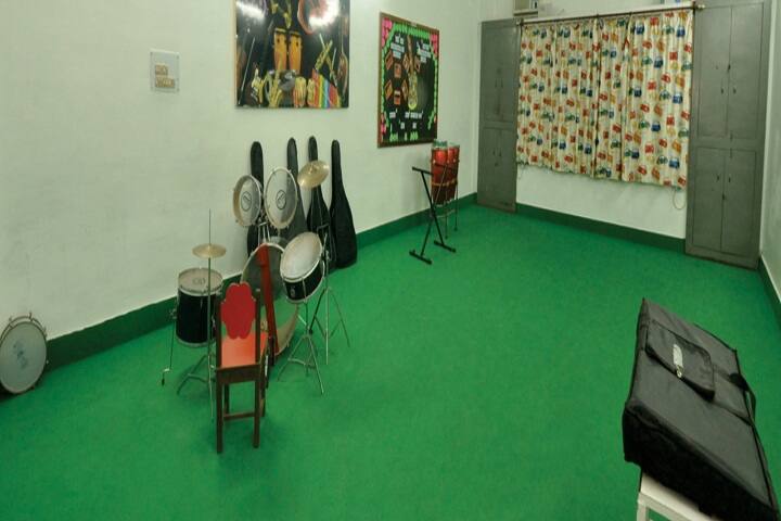 City Montessori Inter College-Music Room
