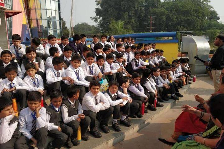 Dr. Virendra Swarup Memorial Public School-Educational Tour