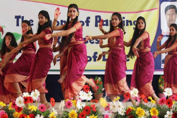 St Basils High School-Dance