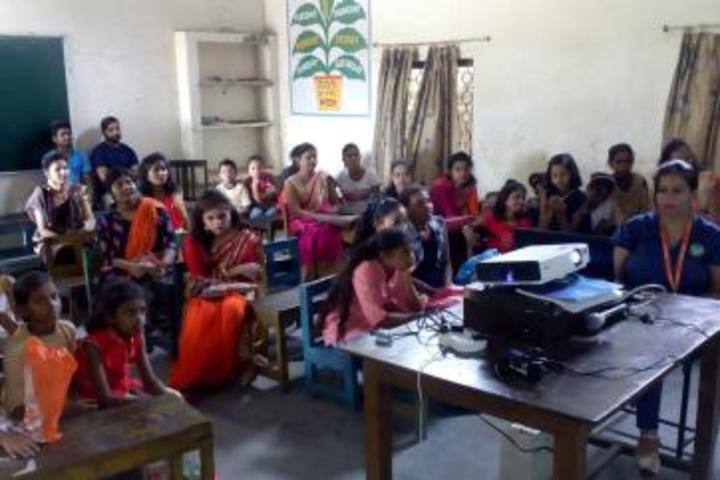 Cambridge Public School-Classroom
