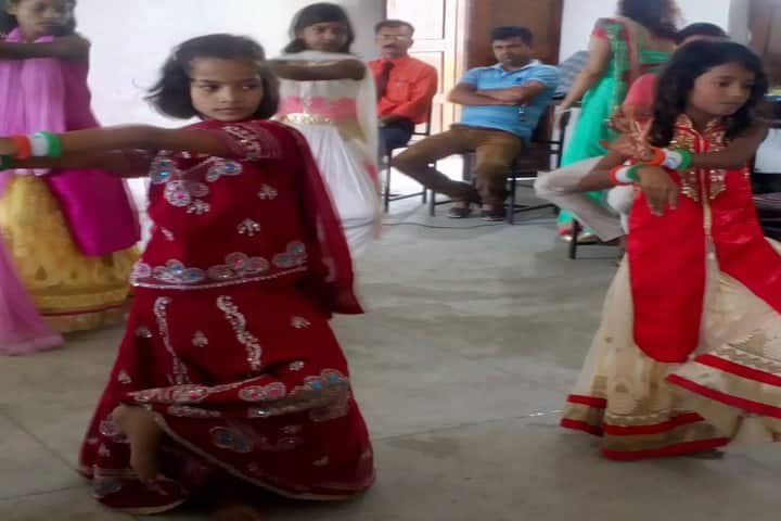 Cambridge Public School-Dancing Activity