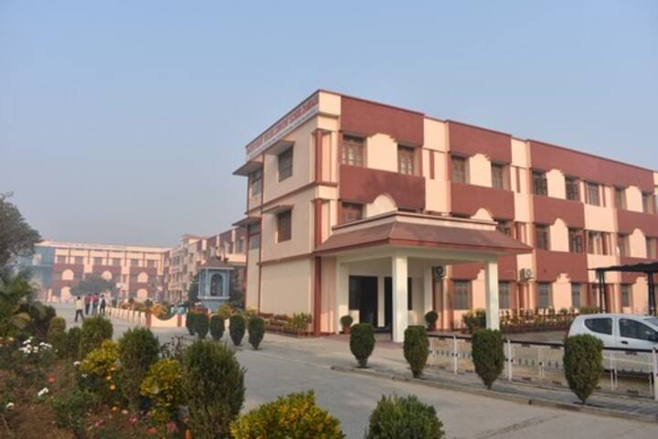 Sacred Heart Convent School, Chandausi, Moradabad: Admission, Fee ...