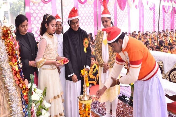 Christu Jyoti Convent School-Christmas Carnival