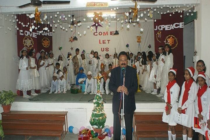 St JohnS Co Ed School-Events christmas