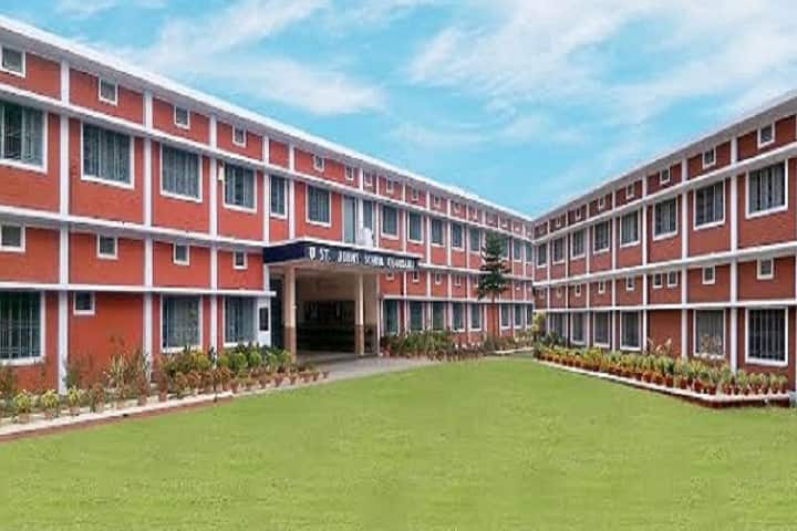 St Johns School-Campus Entrance
