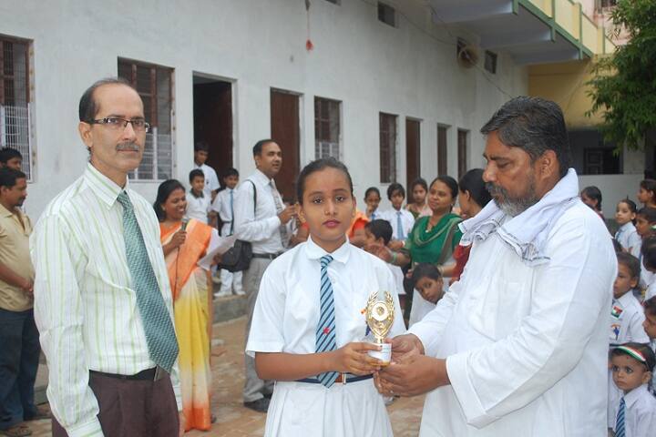 Bal Bharatiya English School-Award