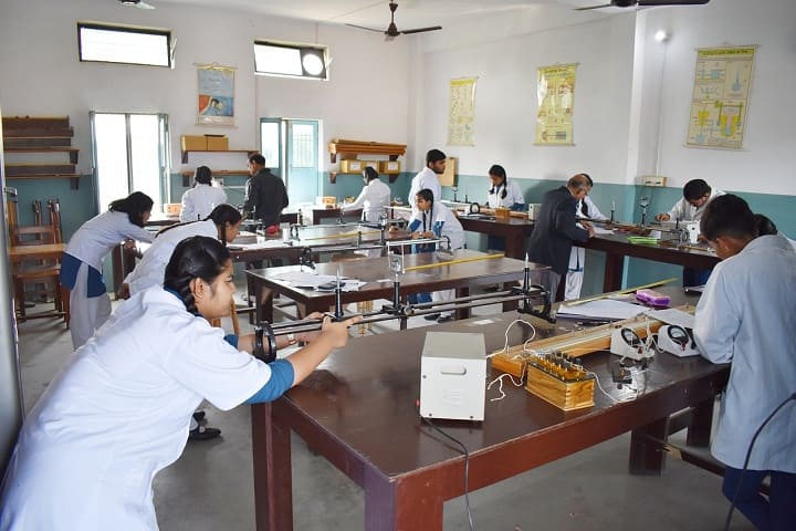 Casterbridge School-Physics Lab