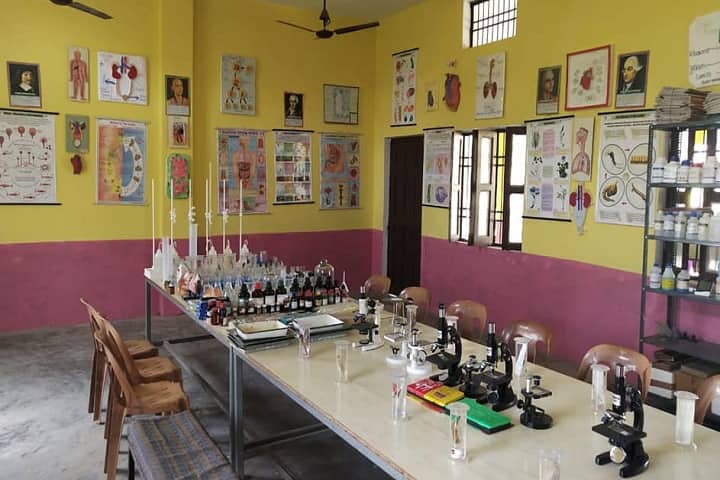 Starwards Public School-Biology lab