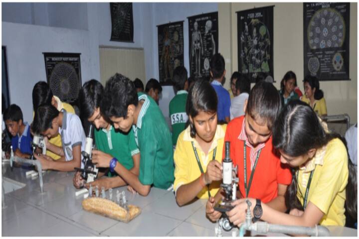 Sughar Singh Academy-Biology Lab