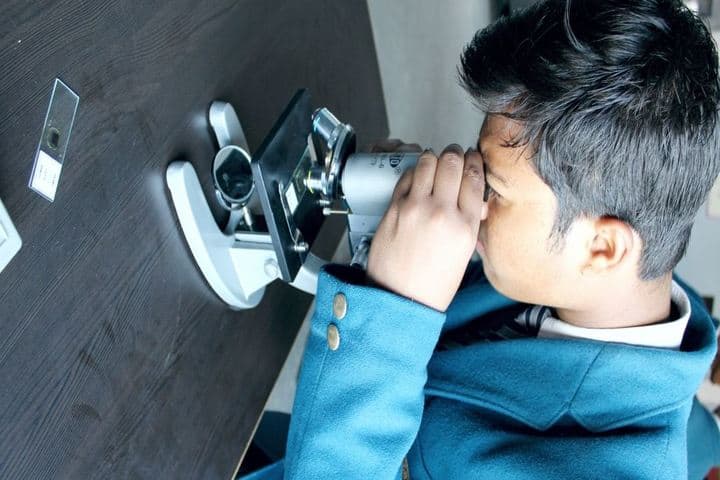 Lucknow Model Public Inter College-Biology Lab