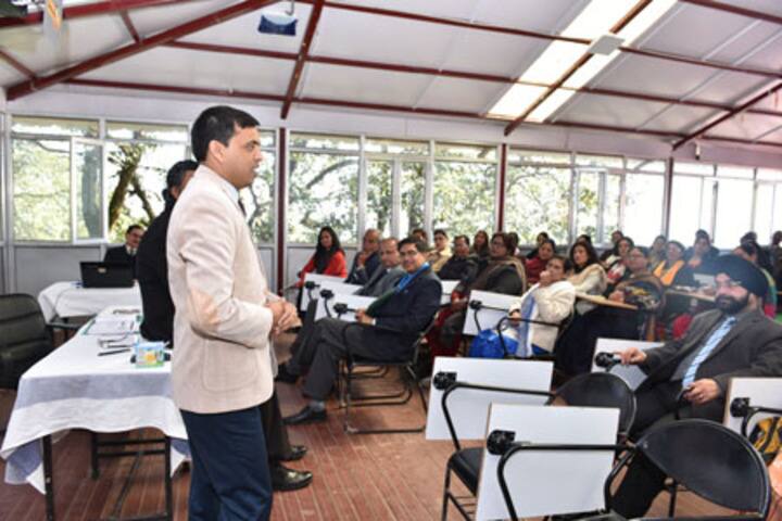 Sherwood College-Workshop