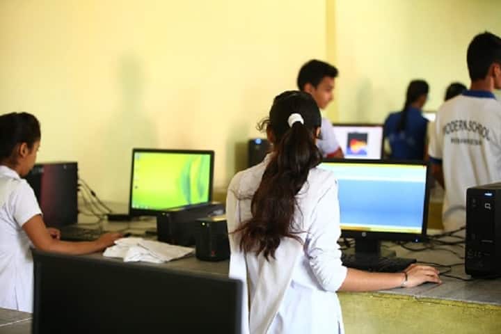 Modern School-IT-Lab